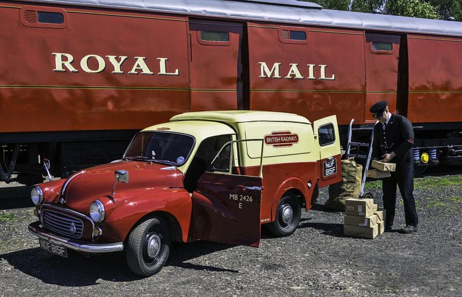  Morris Minor 1000 Van 1956 года  (фото 2 из 4)